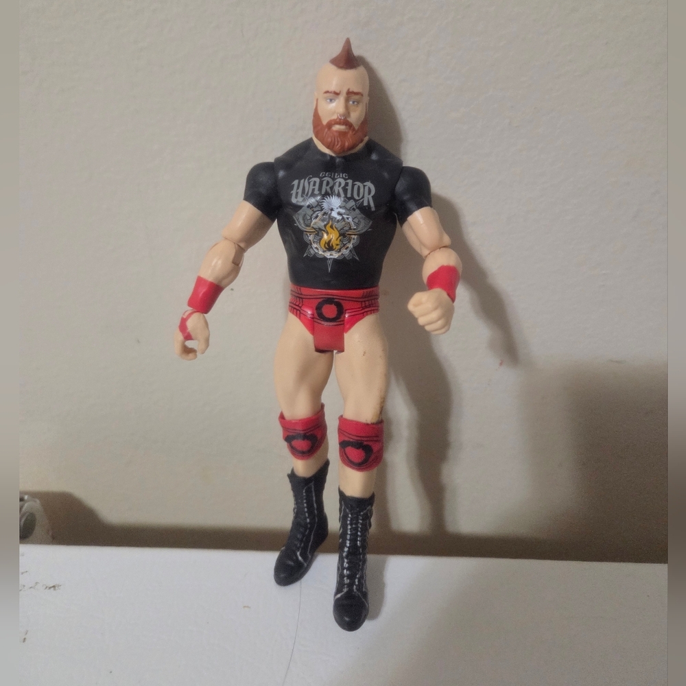 WWE Sheamus The Bar Basic Figure